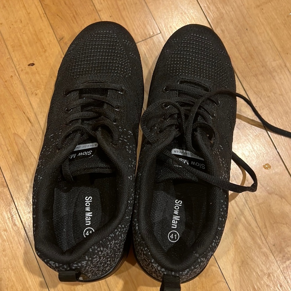 Women’s sneaker